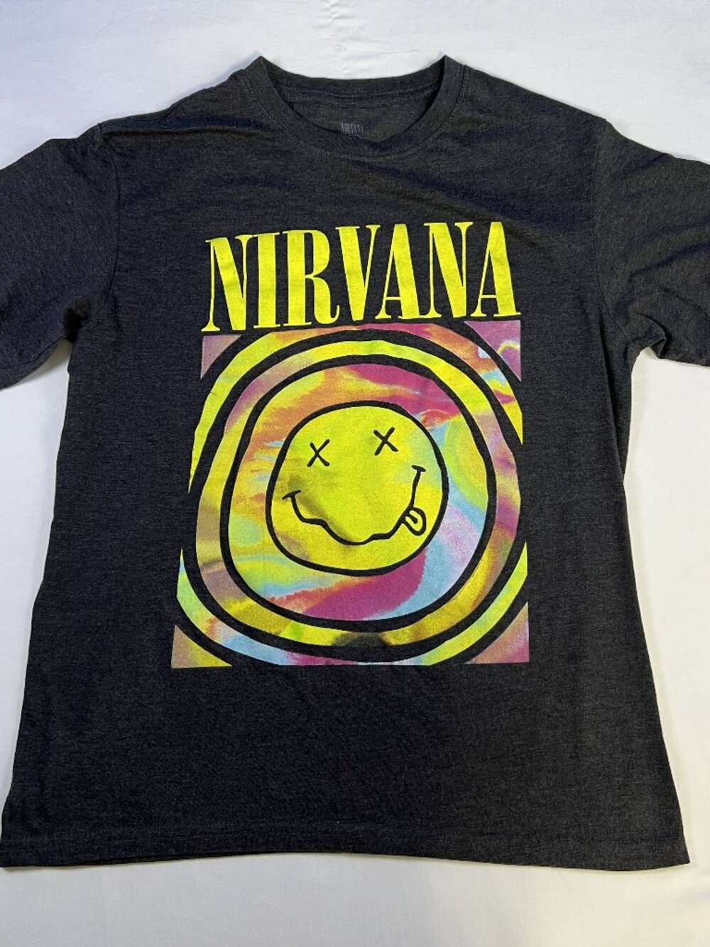 Short Sleeve Women’s Nirvana Size XS Graphic Shirt